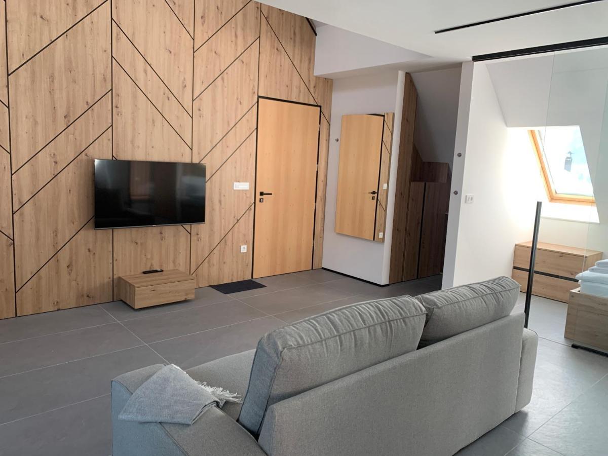Holiday House Smuc Кранська Гора Екстер'єр фото